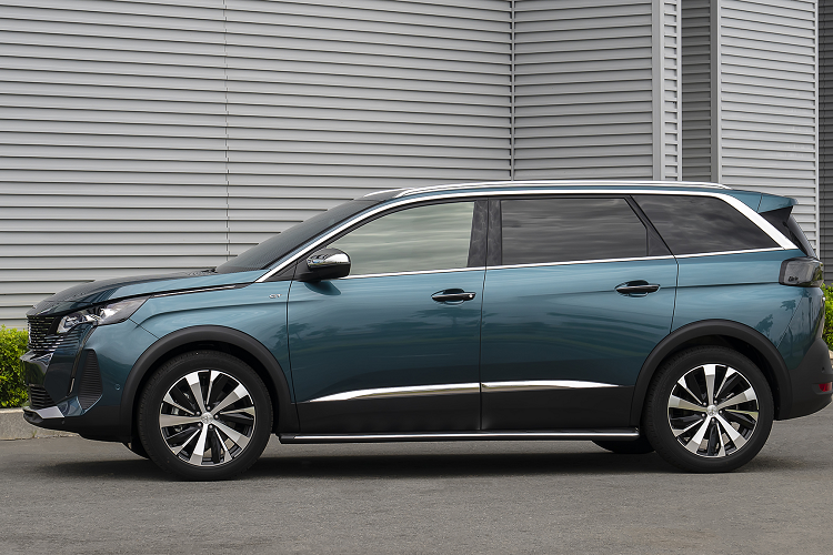 Peugeot 5008 ra mắt tại Việt Nam, giá từ 1,2 tỷ đồng