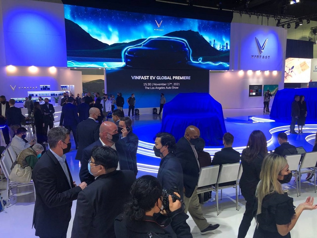 VinFast trình làng VF e35 và VF e36 tại LA Auto Show 2021