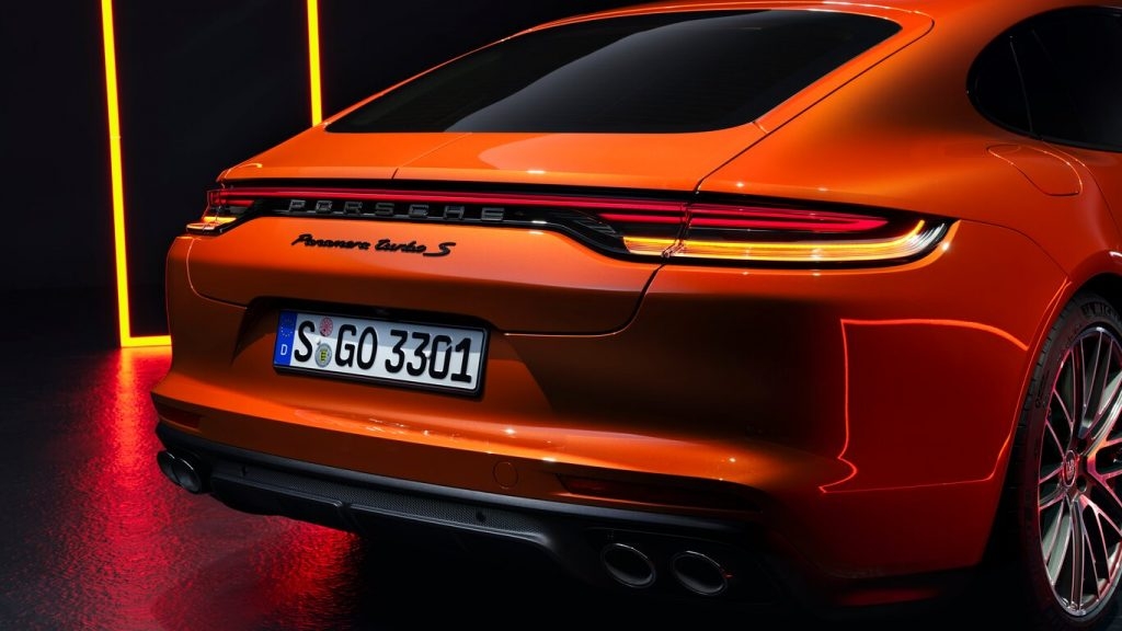 Porsche Panamera 2022