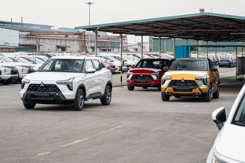 Lô xe Mitsubishi Xforce đầu tiên đã cập cảng Việt Nam Lô xe Mitsubishi Xforce đầu tiên đã cập cảng Việt Nam