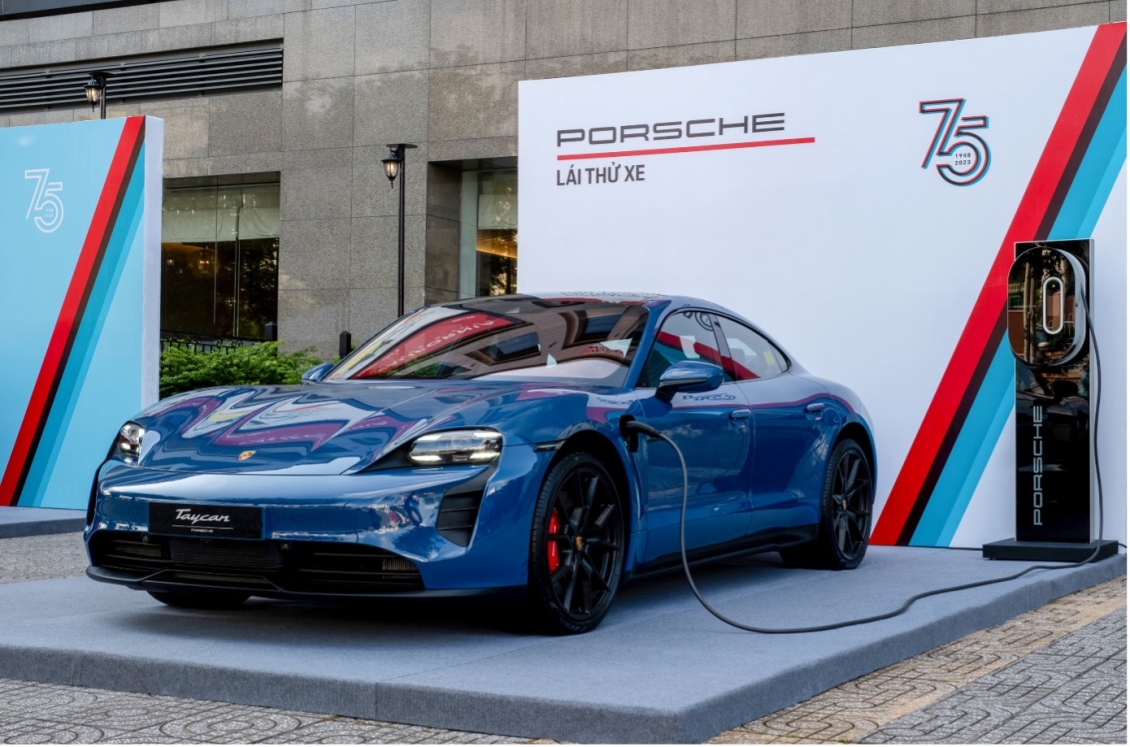 Porsche City Road Tour