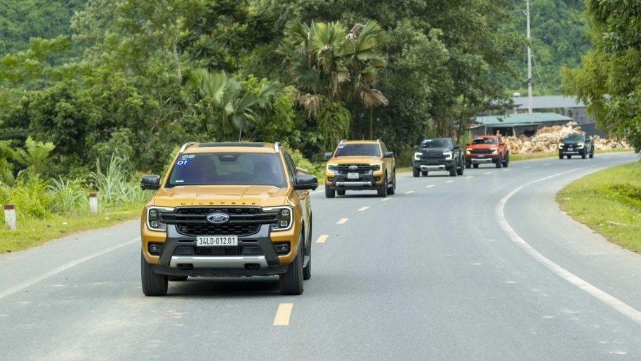 Thị trường ô tô Việt 2024 kỳ vọng khởi sắc