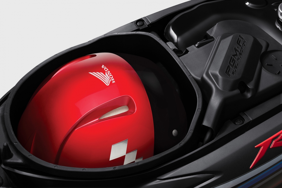 Honda Wave RSX FI 2024 giá từ 22 triệu đồng tại Việt Nam