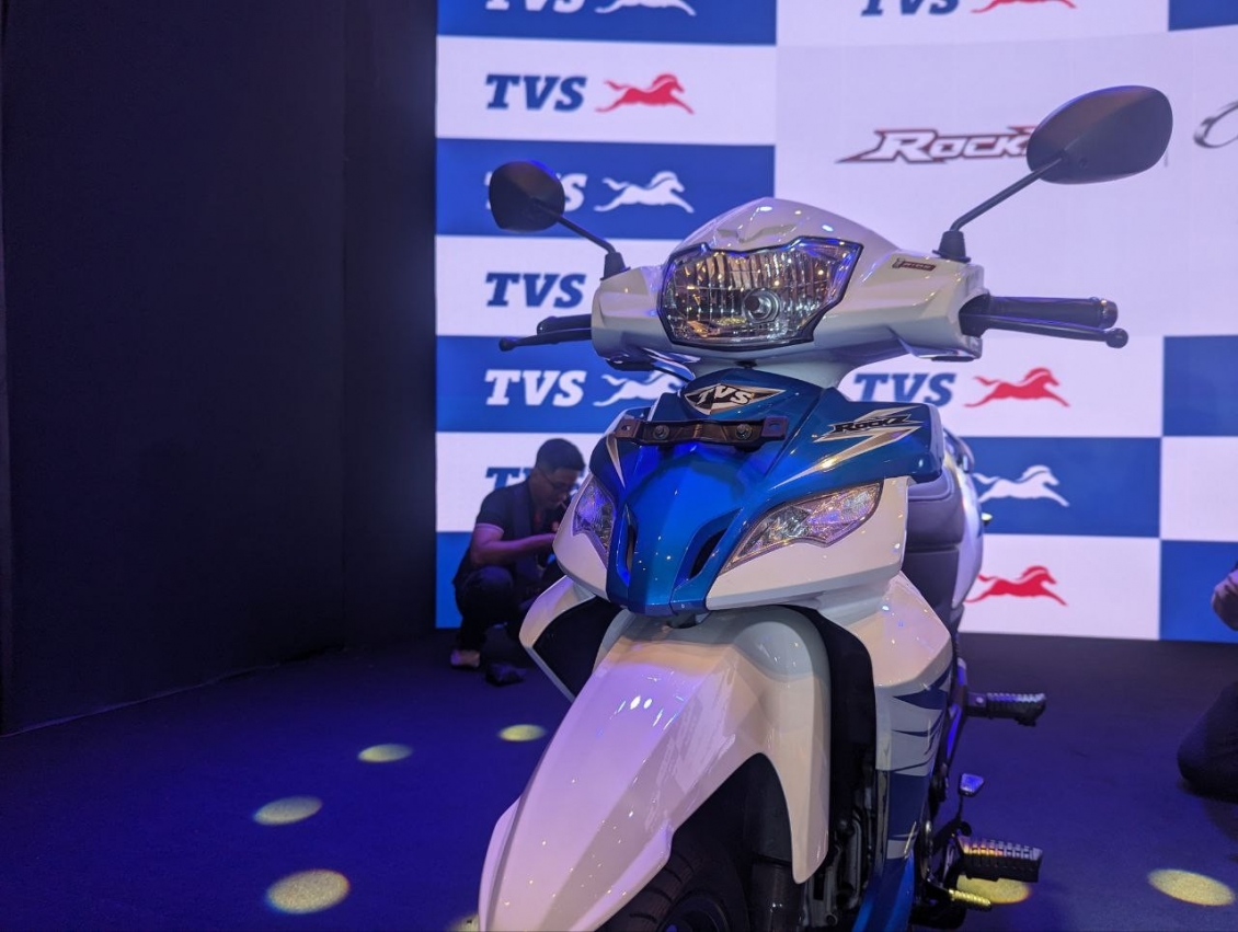 TVS Rockz vừa ra mắt Việt Nam, có gì đấu Honda Future? TVS Rockz vừa ra mắt Việt Nam, có gì đấu Honda Future?