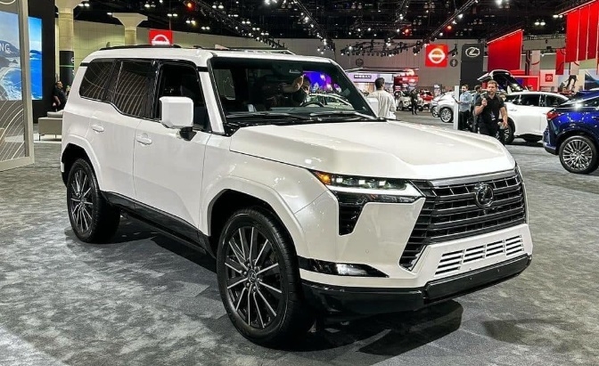 Đại lý nhận cọc Lexus GX 2024 tại Việt Nam, giá dự kiến 5,9 tỷ đồng