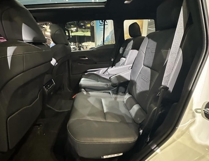 Đại lý nhận cọc Lexus GX 2024 tại Việt Nam, giá từ 5,9 tỷ đồng