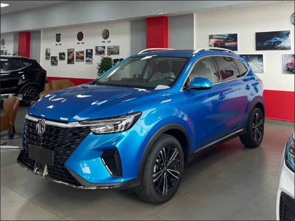MG RX5 giảm giá gần 200 triệu đồng
