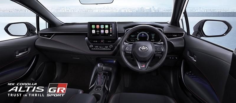 Toyota Corolla Altis 2025 ra mắt, giá quy đổi 674 triệu đồng