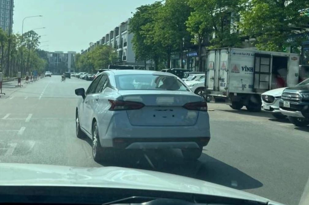 Lộ ảnh Nissan Almera 2024 trước ngày ra mắt