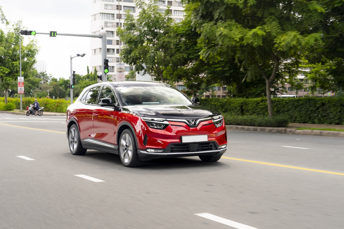 Chủ xe xăng có nhận được ưu đãi tới 120 triệu đồng khi lên đời xe điện VinFast Chủ xe xăng có nhận được ưu đãi tới 120 triệu đồng khi lên đời xe điện VinFast