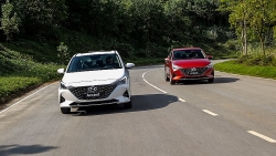 Vừa ra mắt Hyundai Accent 2021 đã khan hàng, đội giá