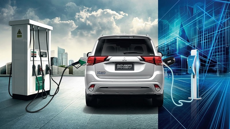 Mitsubishi Outlander PHEV 2021 ra mắt Thái Lan, giá từ 1,25 tỷ đồng