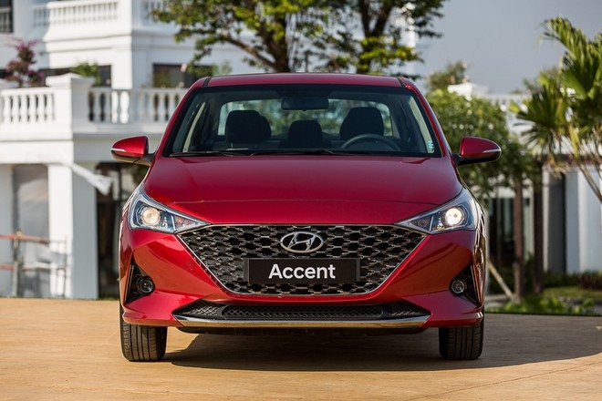 Sedan hạng B: Hyundai Accent tiếp tục 'đè' Toyota Vios