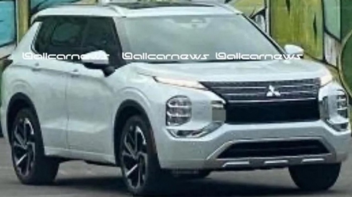 Mitsubishi Outlander 2022 có thể ra mắt vào năm sau?