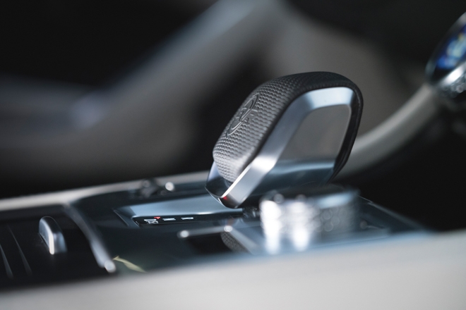 Jaguar F-Pace SVR Jaguar F-Pace SVR