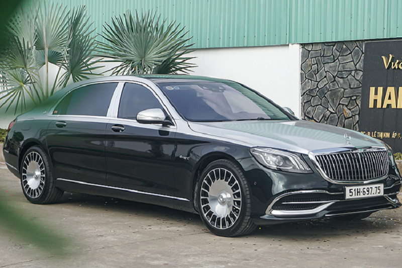 Mercedes-Maybach S560 4 Matic 'màu hiếm' hơn 11 tỷ về Việt Nam Mercedes-Maybach S560 4Matic 'màu hiếm' hơn 11 tỷ về Việt Nam