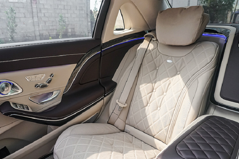 Mercedes-Maybach S560 4 Matic 'màu hiếm' hơn 11 tỷ về Việt Nam Mercedes-Maybach S560 4Matic 'màu hiếm' hơn 11 tỷ về Việt Nam