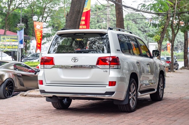 Toyota Land Cruiser VXS Executive Lounge 2021