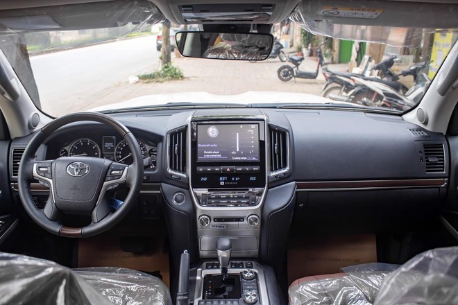 Toyota Land Cruiser VXS Executive Lounge 2021