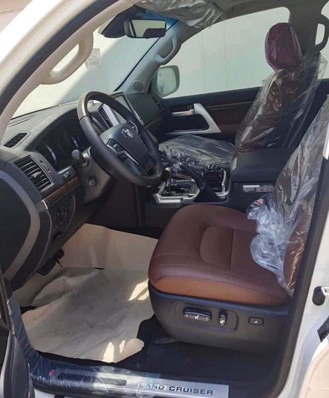 Toyota Land Cruiser VXS Executive Lounge 2021