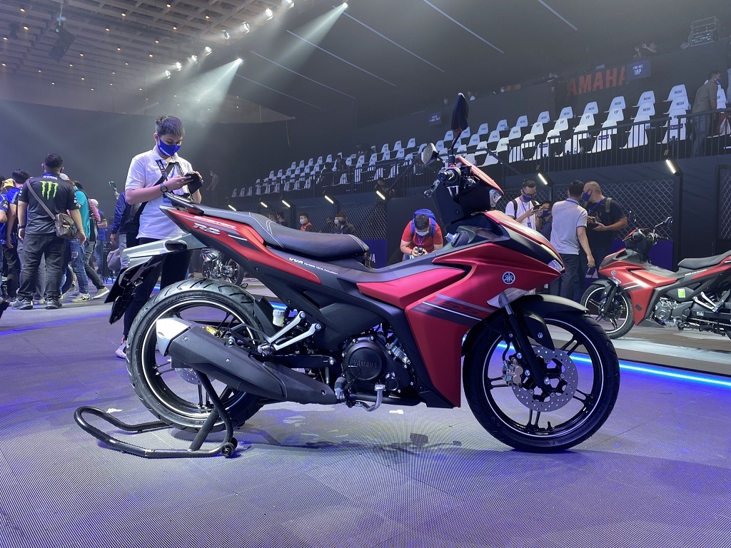 Yamaha Exciter 155 VVA giá từ 47 triệu đồng, không cạnh tranh Winner X