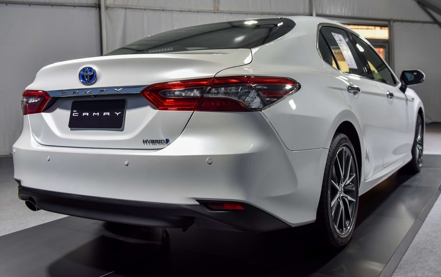 Toyota Camry 2022 tại Thái Lan