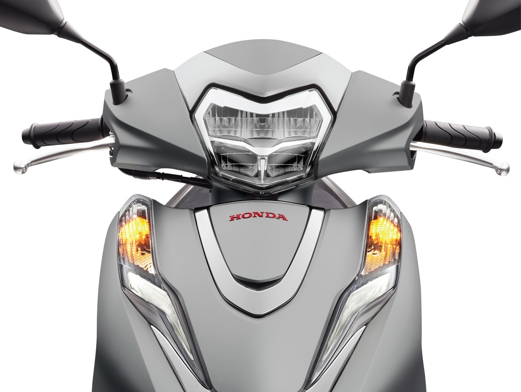 Yamaha Grande hay Honda Lead, đâu là sự lựa chọn xe tay ga tốt hơn cho phái nữ?