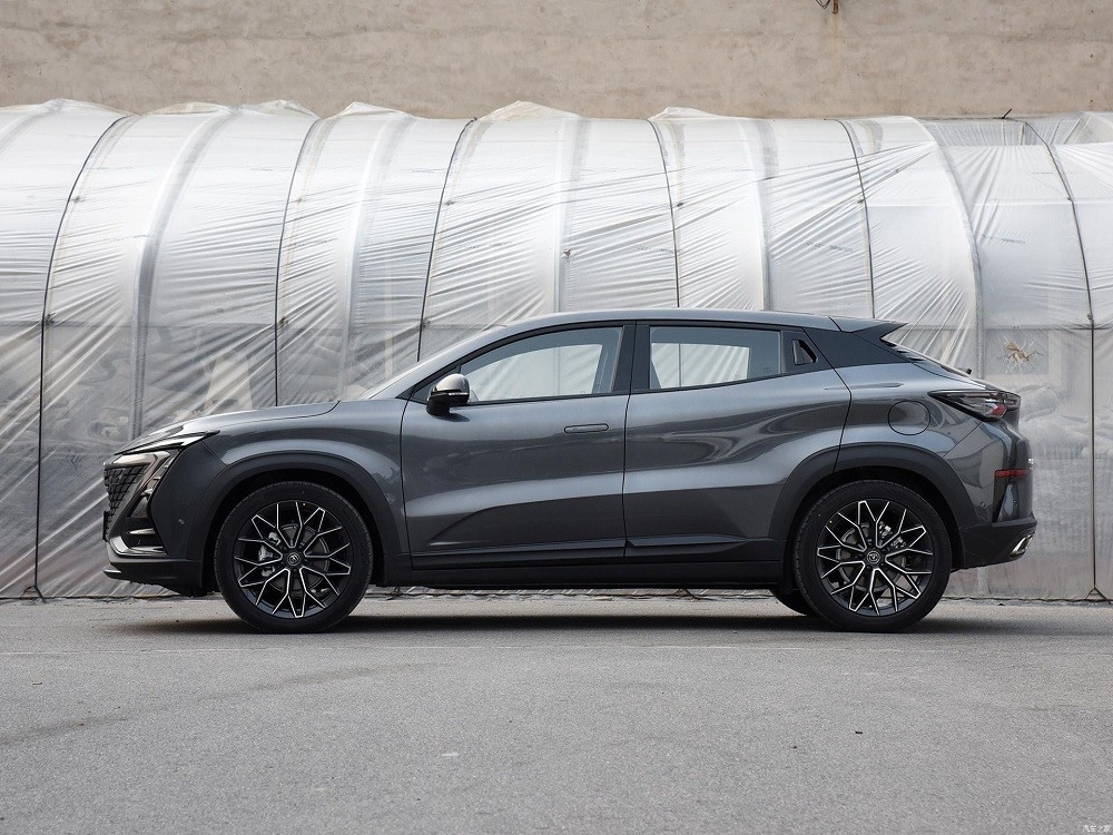 Changan Uni-T tại Việt Nam