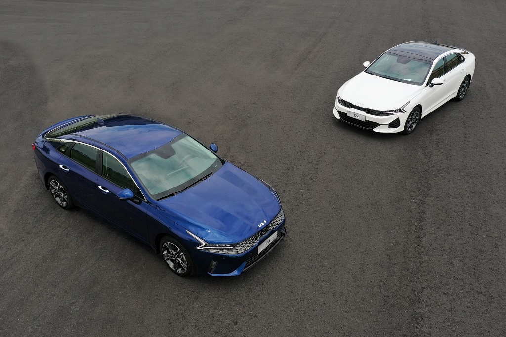 Xả hàng tồn kho, Kia K5 giảm hơn 100 triệu đồng tại đại lý