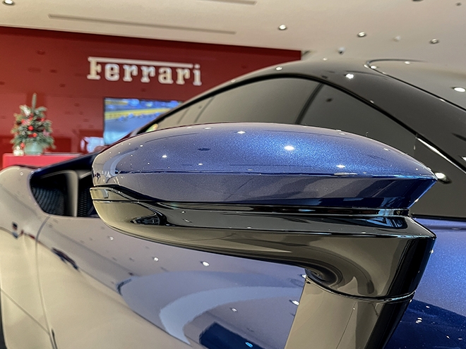 Ferrari SF90 Stradale