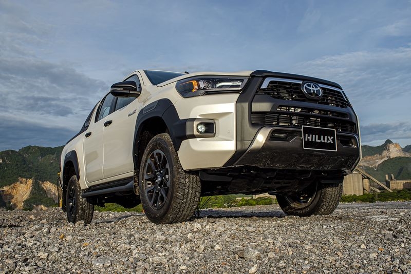 Toyota Hilux 2023 sắp về Việt Nam Toyota Hilux 2023 sắp về Việt Nam