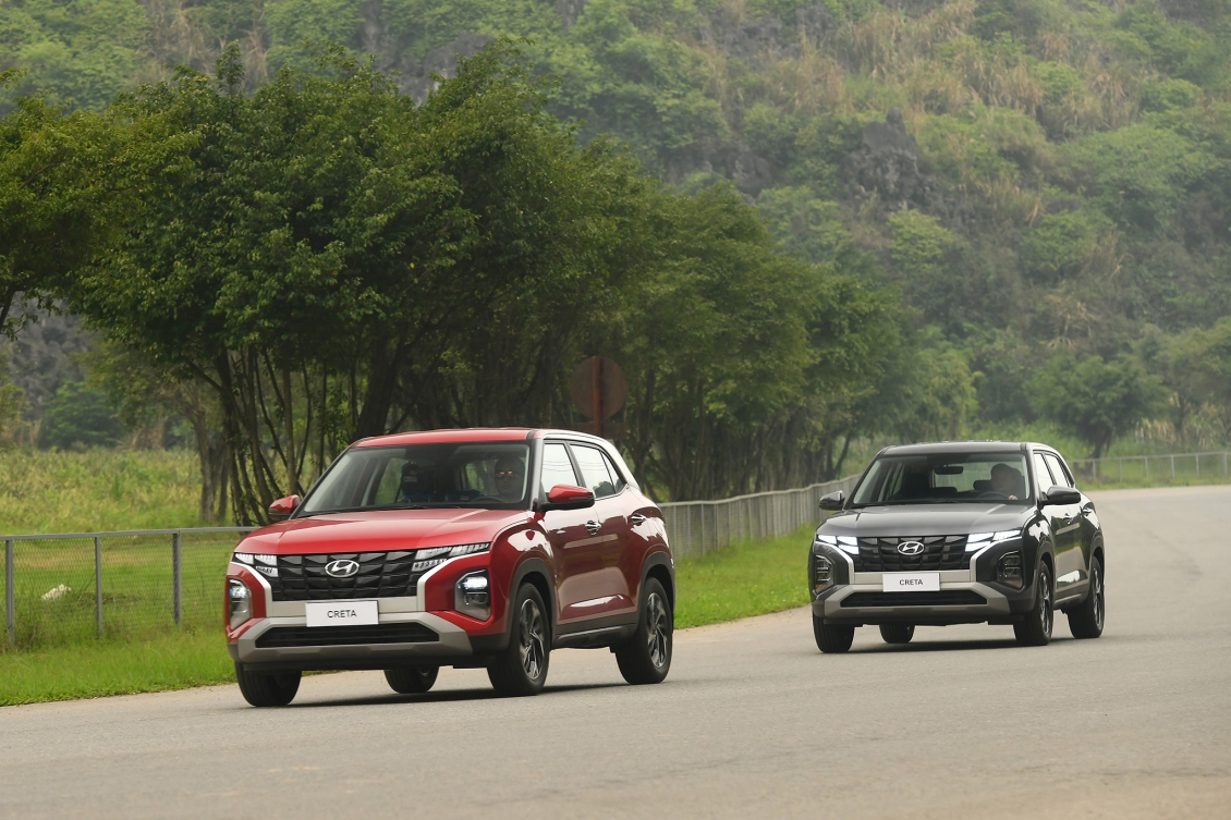 Top 5 mẫu ô tô gầm cao bán chạy nhất năm 2023 Top 5 mẫu ô tô gầm cao bán chạy nhất năm 2023