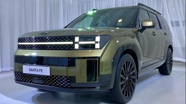 lo thong so hyundai santa fe 2025 sap ban tai viet nam