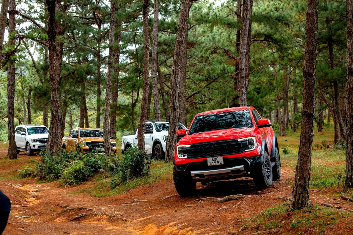 Cùng Ford Ranger và Everest bứt phá giới hạn, truyền lửa đam mê