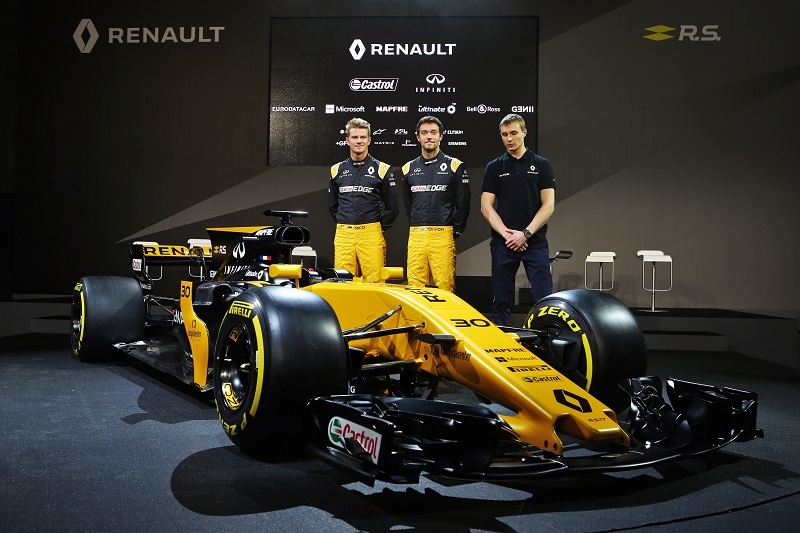 renault ra mat mau xe dua tham du giai f1 2017 tai anh
