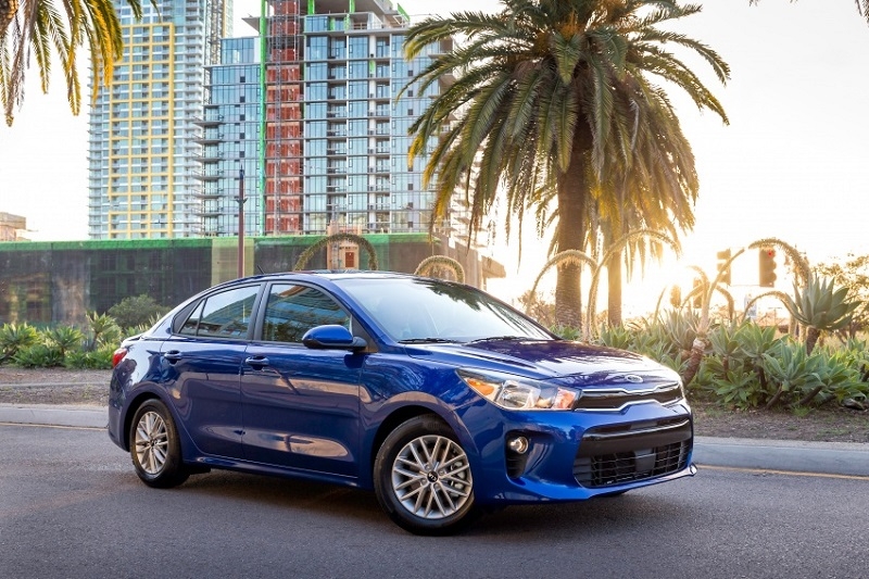 Kia Rio 2018 lộ diện tại Mỹ