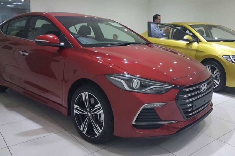 Hyundai Elantra Sport 2017 bất ngờ xuất hiện tại Malaysia
