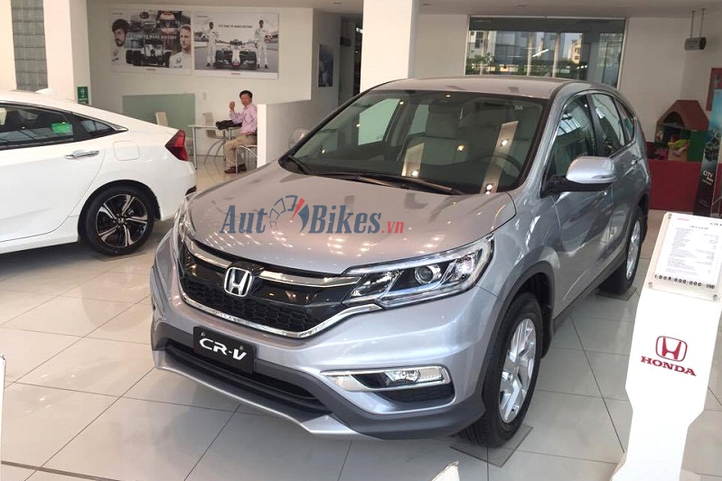 thang 5 o to don dap giam gia manh hang tram trieu