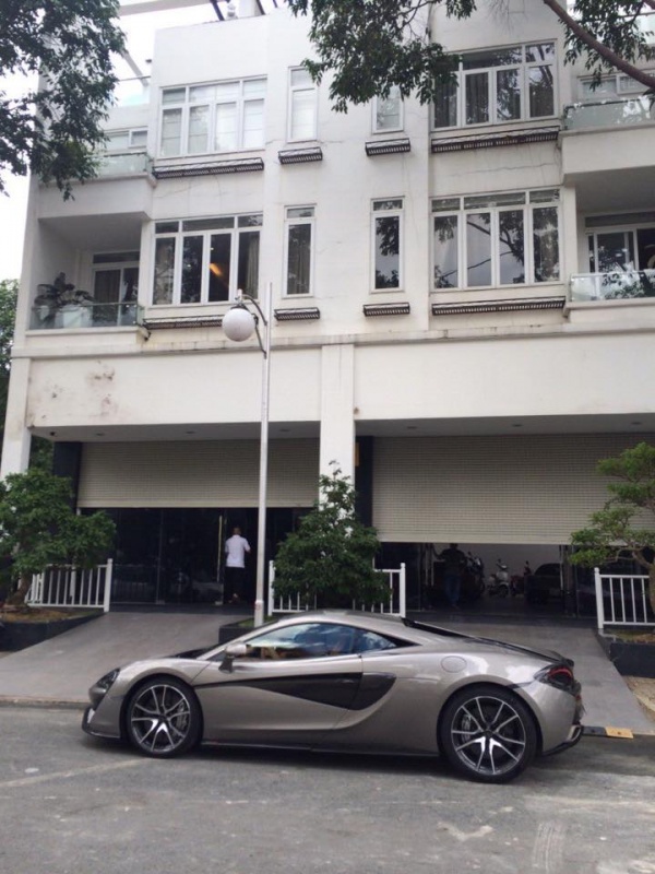 dai gia cuong do la tau them sieu xe mclaren 570s coupe