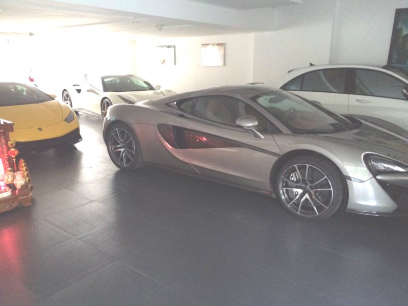 dai gia cuong do la tau them sieu xe mclaren 570s coupe