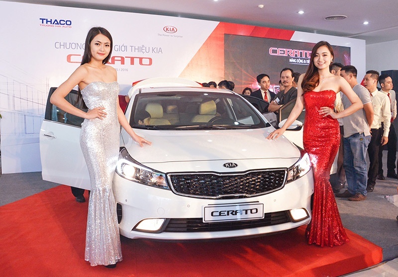 5 xe hang c ban chay nhat viet nam thang 72016