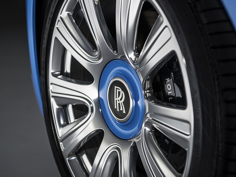 rolls royce dawn hang thua mau doc nhat the gioi