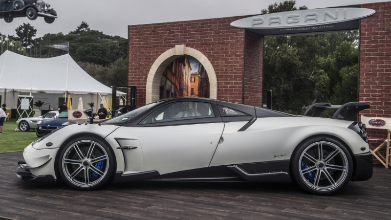 ngo ngang truoc ve dep cua sieu xe pagani huayra bc