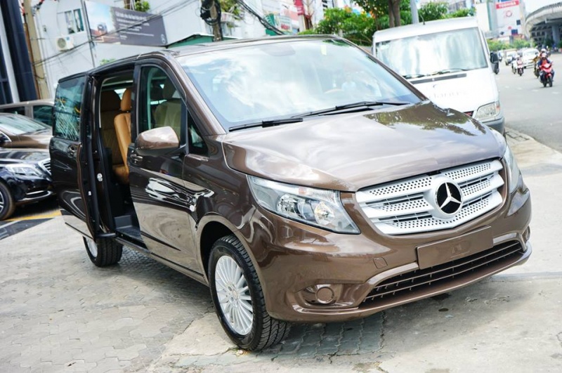 2 xe da dung mercedes gia tu 185 ty tai viet nam