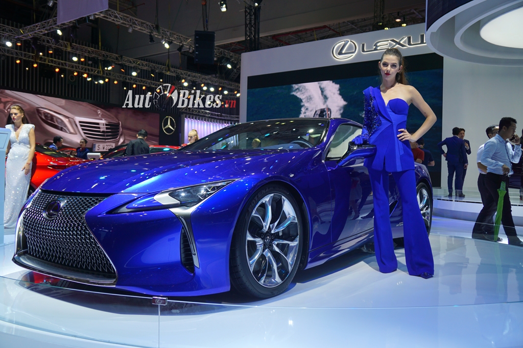 Ngắm dàn xe Lexus tại triển lãm VMS 2017
