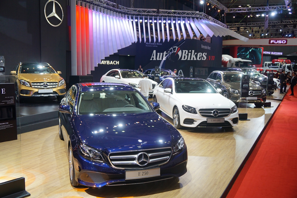 Cận cảnh dàn xe hơn 60 tỷ đồng của Mercedes