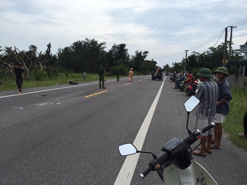 xe sang lexus gx 460 nat bet sau tai nan tai quang ninh