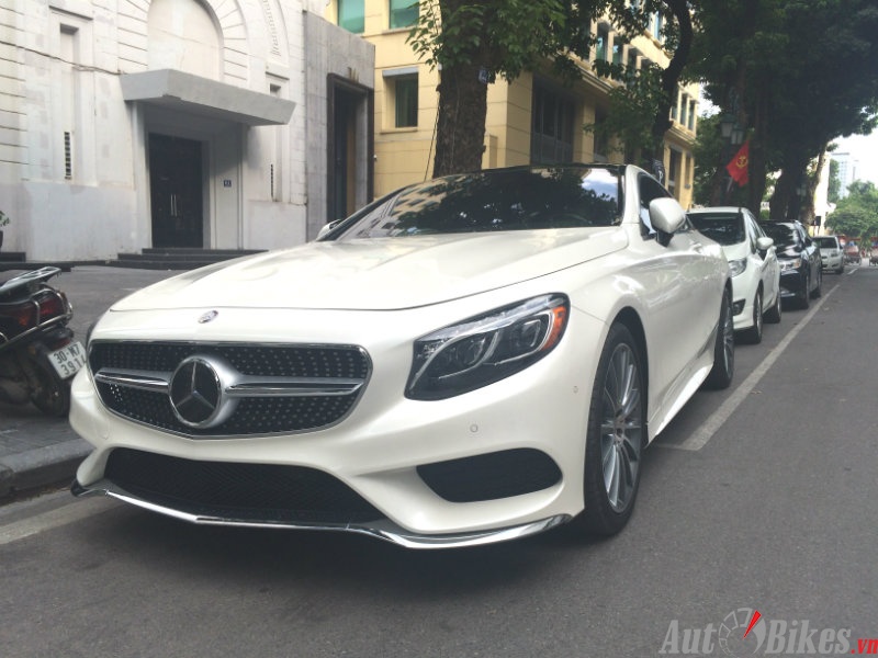 Chộp Mercedes S550 4Matic Coupe 2016 trên phố Hà Nội chop mercedes s550 4matic coupe 2016 tren pho ha noi