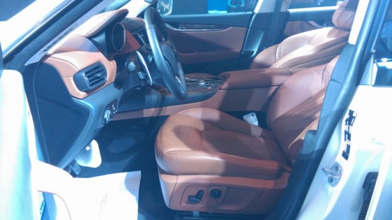 maserati levante gia 5 ty dong tai viet nam