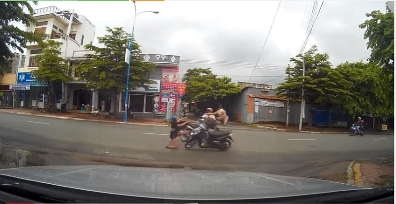 Video: Tai nạn xe máy tại Bà Rịa – Vũng Tàu video tai nan xe may tai ba ria vung tau